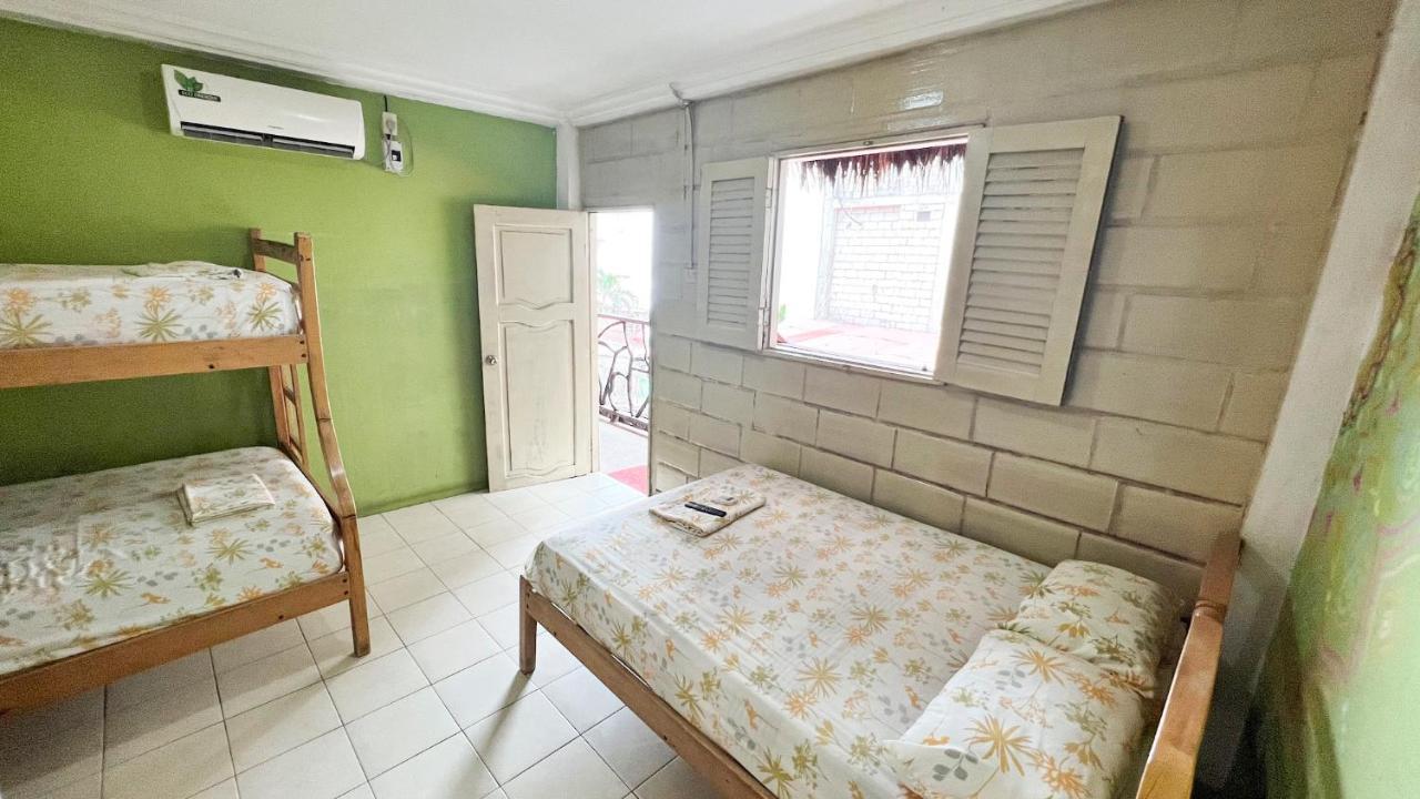 Arrecife Montanita Hostal Екстериор снимка