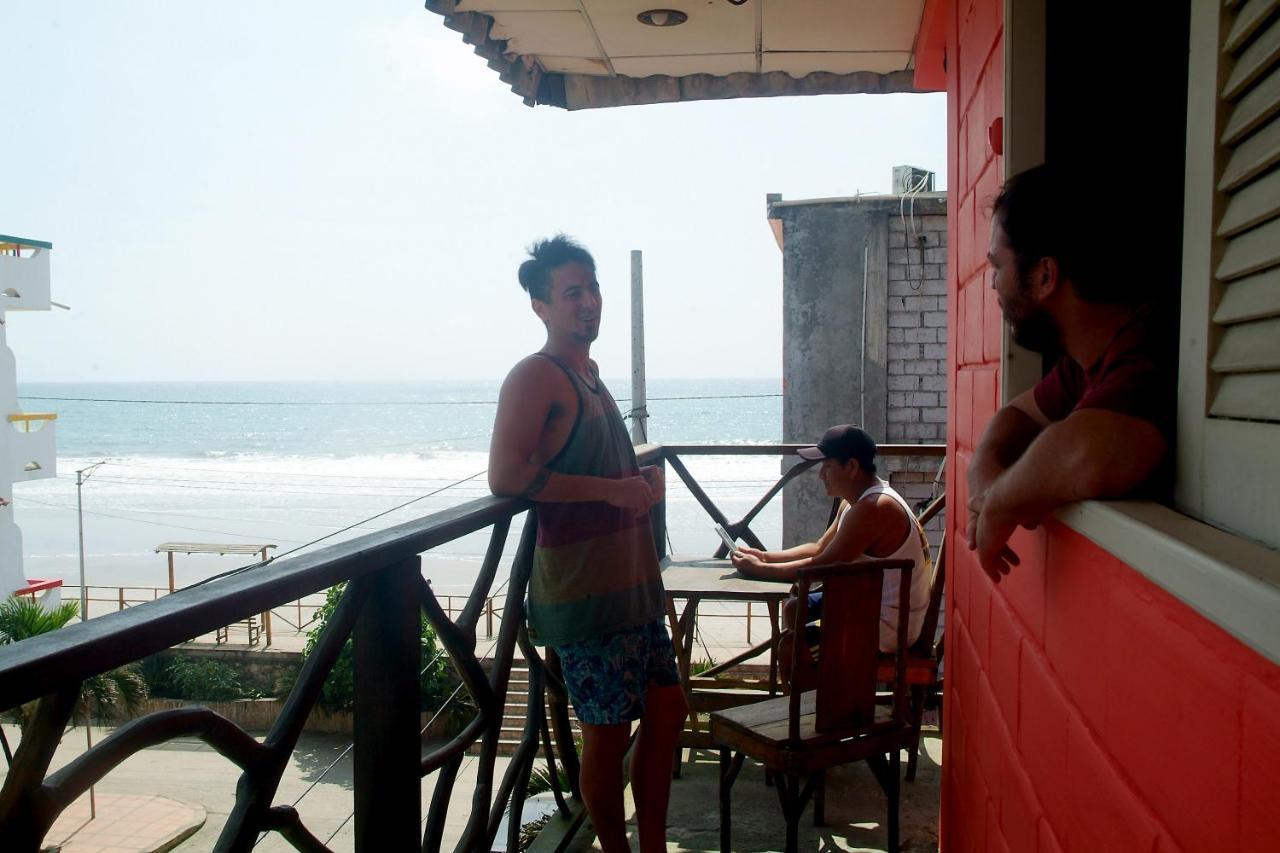 Arrecife Montanita Hostal Екстериор снимка